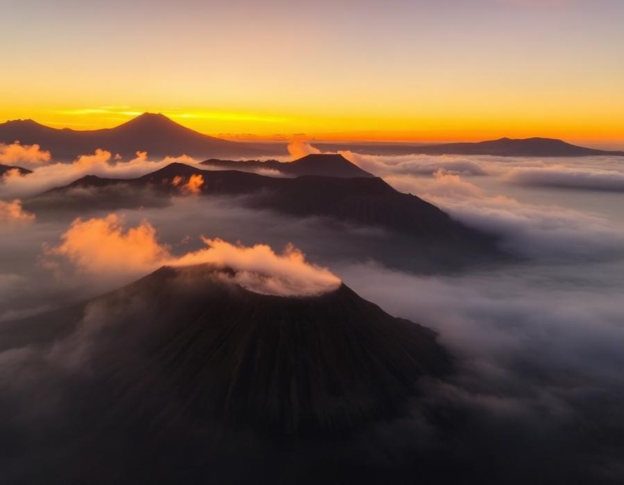 Paket wisata Bromo Sunrise — CV. Agung Tours Travel